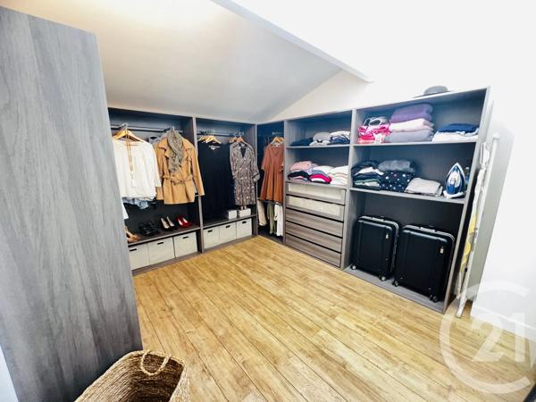 Maison à vendre  5 pièces - 160,42 m 2   FOURAS  - 17