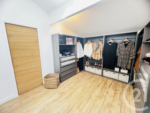 Maison à vendre  5 pièces - 160,42 m 2   FOURAS  - 17