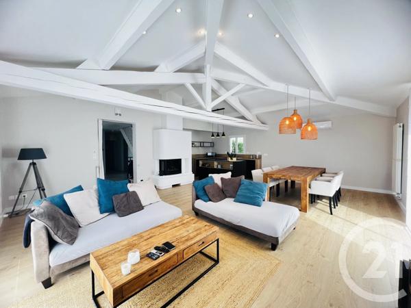 Maison à vendre  5 pièces - 160,42 m 2   FOURAS  - 17
