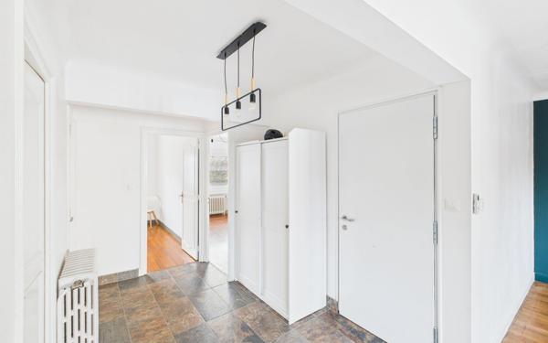 Appartement à vendre    3 pièces • 77,49 m2 Aix-les-Bains