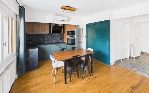 Appartement à vendre    3 pièces • 77,49 m2 Aix-les-Bains