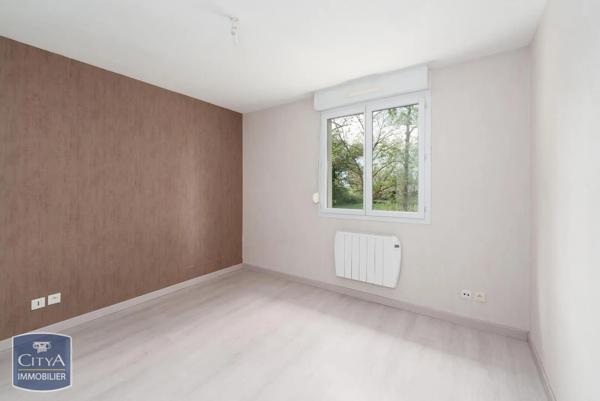 Maison à louer 4 pièces 78.6m² Vendat (03110)