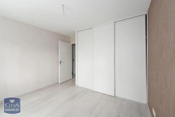 Maison à louer 4 pièces 78.6m² Vendat (03110)
