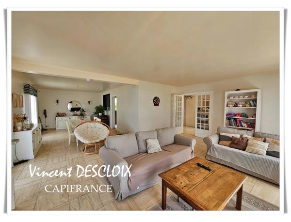 Maison à vendre 8 pièces SAINT DIDIER (21210) terrain 2407m² avec piscine.