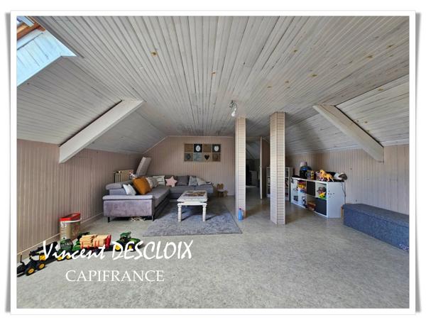 Maison à vendre 8 pièces SAINT DIDIER (21210) terrain 2407m² avec piscine.