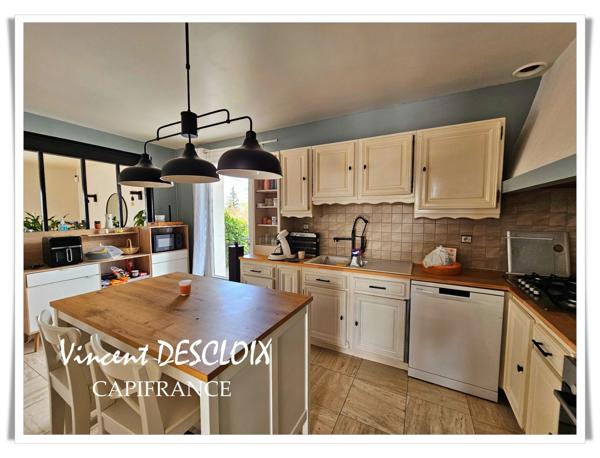 Maison à vendre 8 pièces SAINT DIDIER (21210) terrain 2407m² avec piscine.