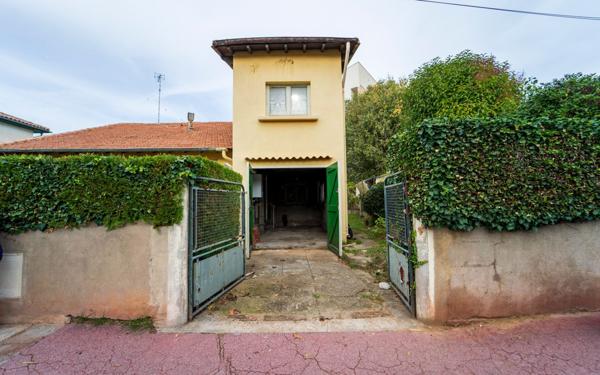 Maison à vendre    5 pièces • 100 m2 Montpellier