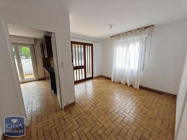 Maison à louer 4 pièces 119.9m²