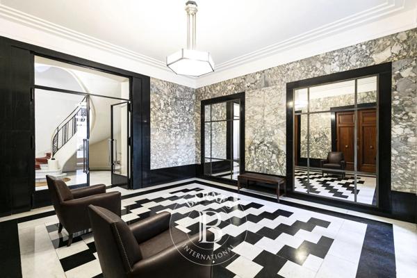 Paris 7ème, Appartement 4 Chambres -  328 m² à vendre