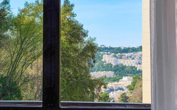 Appartement à vendre    3 pièces • 62,03 m2 Nice