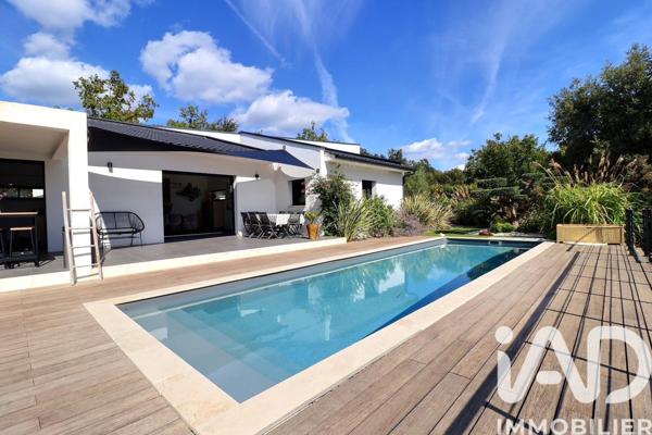 Maison à vendre 7 pièces 175 m² Flassans-sur-Issole