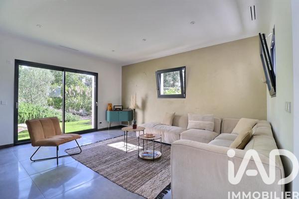 Maison à vendre 7 pièces 175 m² Flassans-sur-Issole