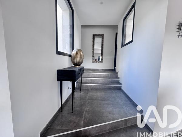 Maison à vendre 7 pièces 175 m² Flassans-sur-Issole
