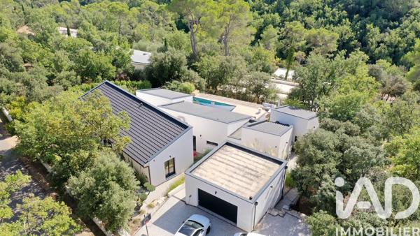 Maison à vendre 7 pièces 175 m² Flassans-sur-Issole