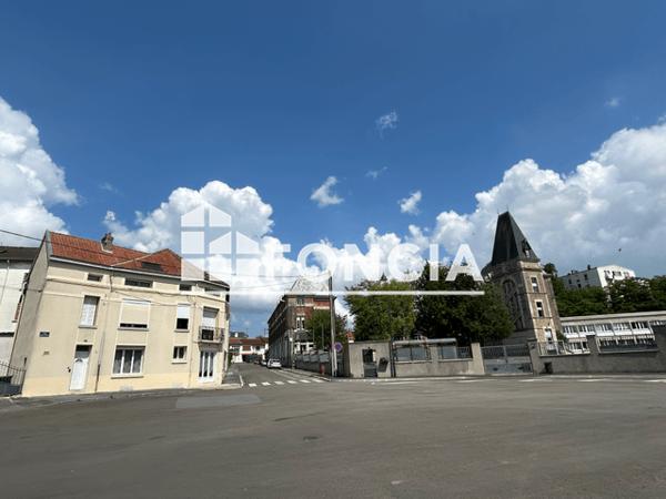 Location Appartement 2 pièces 62.57 m² - 17/19 PLACE HELENE CYMINSKI Rethel 08300