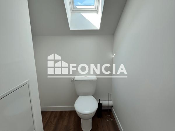 Location Appartement 2 pièces 62.57 m² - 17/19 PLACE HELENE CYMINSKI Rethel 08300