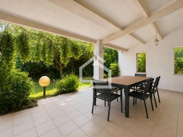 Maison 6 pièce(s) 4 chambre(s) 127 m²