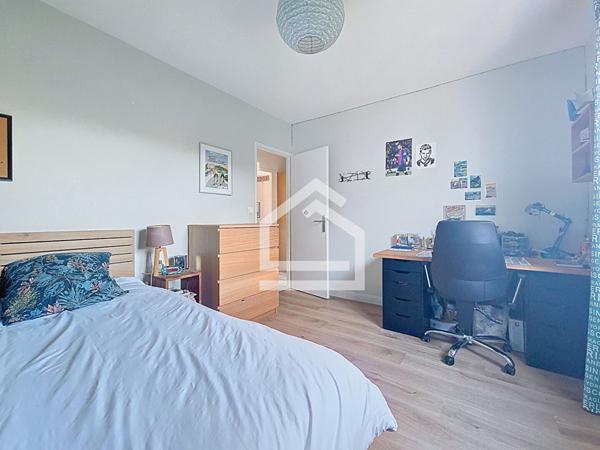 Maison 6 pièce(s) 4 chambre(s) 127 m²