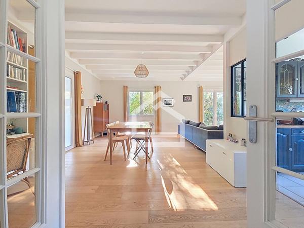 Maison 6 pièce(s) 4 chambre(s) 127 m²