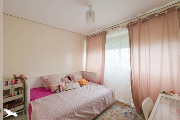 Appartement à vendre 262 400 € Colombes 4 p 81 m² DPE E