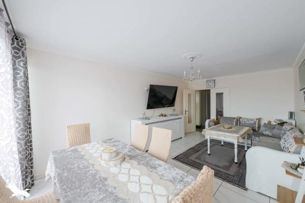 Appartement à vendre 262 400 € Colombes 4 p 81 m² DPE E