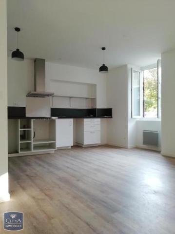 Appartement à louer 3 pièces 63.99m²