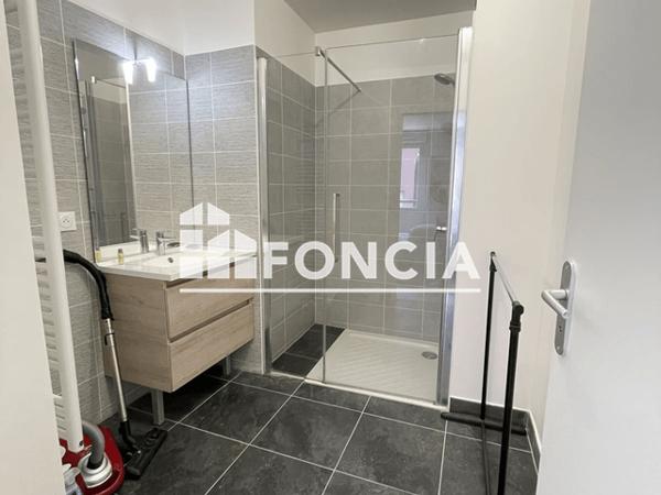 Location Appartement meublé 2 pièces 41.4 m² - 38 MAIL ANDREE PUTMAN Rouen 76000