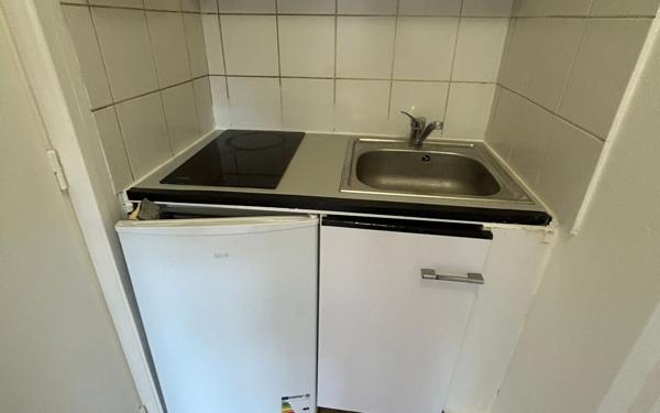 Appartement à louer    1 pièce • 13,82 m2 Châtillon