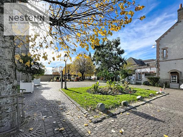 AU SUD D'ORLEANS - 12 min - SUPERBE APPARTEMENT DE 40M2 AVEC TERRASSE - PARKING et LOCAL VELOS