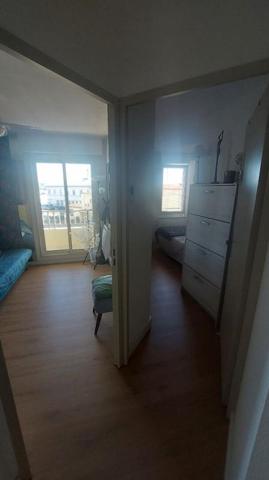 Appartement Sete 3 pièce(s) 68 m2