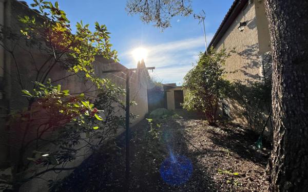 Maison à louer    3 pièces •  Vergèze