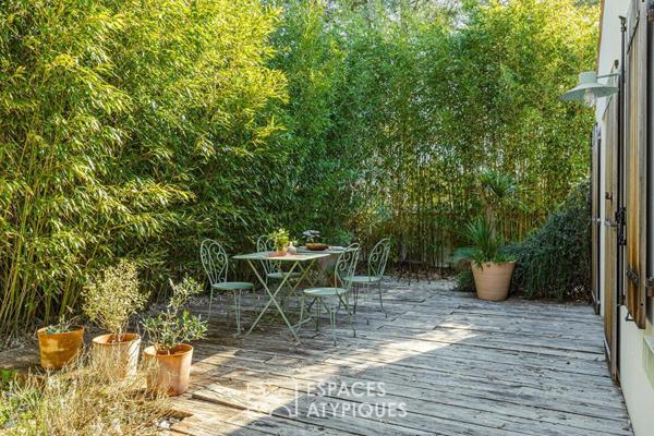 Villa confidentielle aux prestations remarquables, nichée dans un écrin de verdure