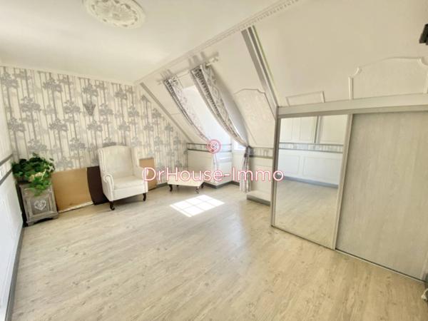 Maison à vendre 10 pièces de 225 m²