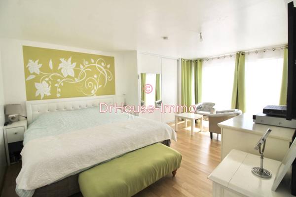 Maison à vendre 10 pièces de 225 m²