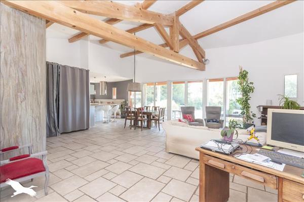 Maison à vendre |  Poussan |  6 pièces | 155 m²