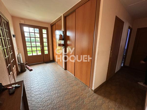 Maison sur sous-sol.