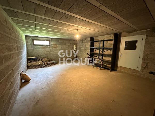 Maison sur sous-sol.