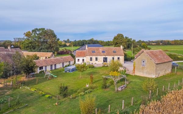 Maison à NEUVILLE-SUR-SARTHE, 72190 - 6 pièces 145m²