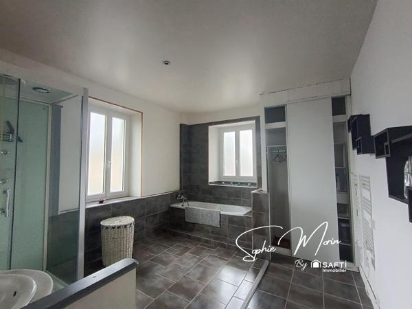 Maison au coeur du bourg de Plouaret