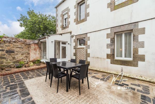 Maison au coeur du bourg de Plouaret