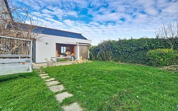 Maison à vendre    8 pièces •  Plouescat