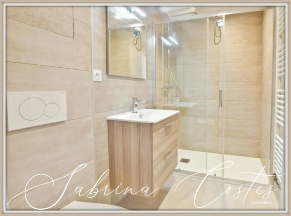 🏡 À VENDRE – MAISON ATYPIQUE RÉNOVÉE AVEC TERRASSE & CAVE VOÛTÉE – FRENEUSE (78) 200 m² habitables – 4/5 chambres – Vue dégagée – Garage – Jardin clos