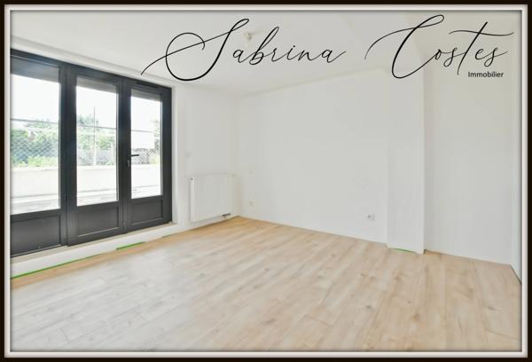 🏡 À VENDRE – MAISON ATYPIQUE RÉNOVÉE AVEC TERRASSE & CAVE VOÛTÉE – FRENEUSE (78) 200 m² habitables – 4/5 chambres – Vue dégagée – Garage – Jardin clos