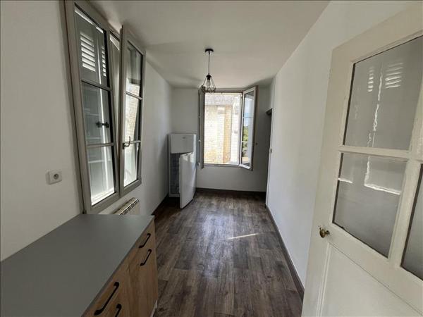 Appartement à louer |  LIGUEIL |  2 pièces | 48 m²