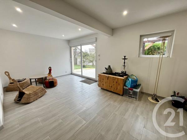 Maison à vendre  5 pièces - 91,50 m2 AUNEAU BLEURY ST SYMPHORIEN - 28