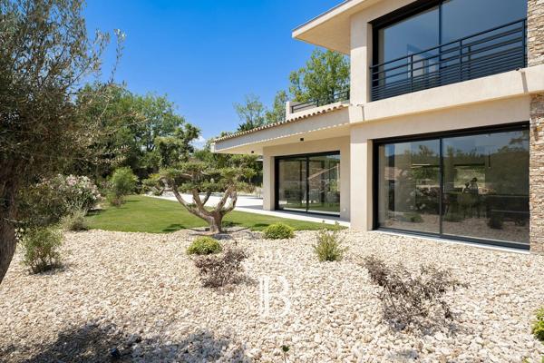 Tourrettes, Villa 4 Chambres -  225 m² à vendre