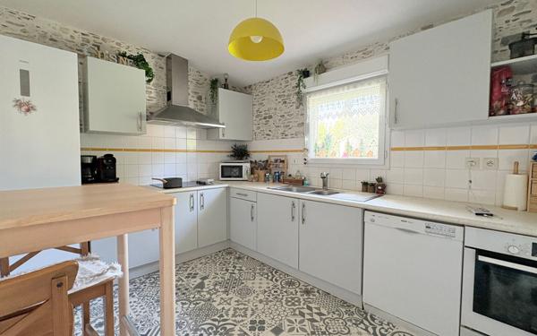 Maison à vendre    3 pièces • 80,78 m2 Rochefort-du-Gard