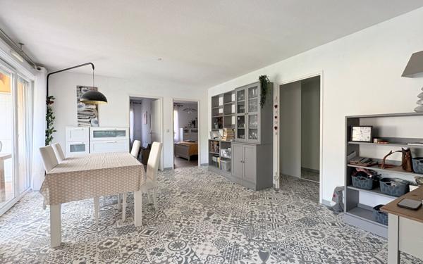 Maison à vendre    3 pièces • 80,78 m2 Rochefort-du-Gard