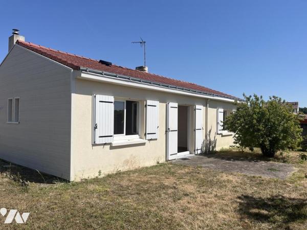 PONT-SAINT-MARTIN - Maison de plain-pied