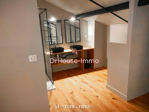 Loft / Atelier à louer 4 pièces de 120 m²